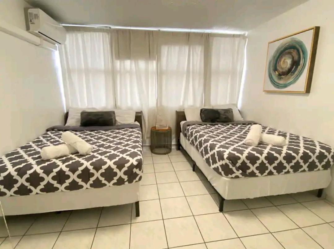 Marbella Apartments San Juan Esterno foto